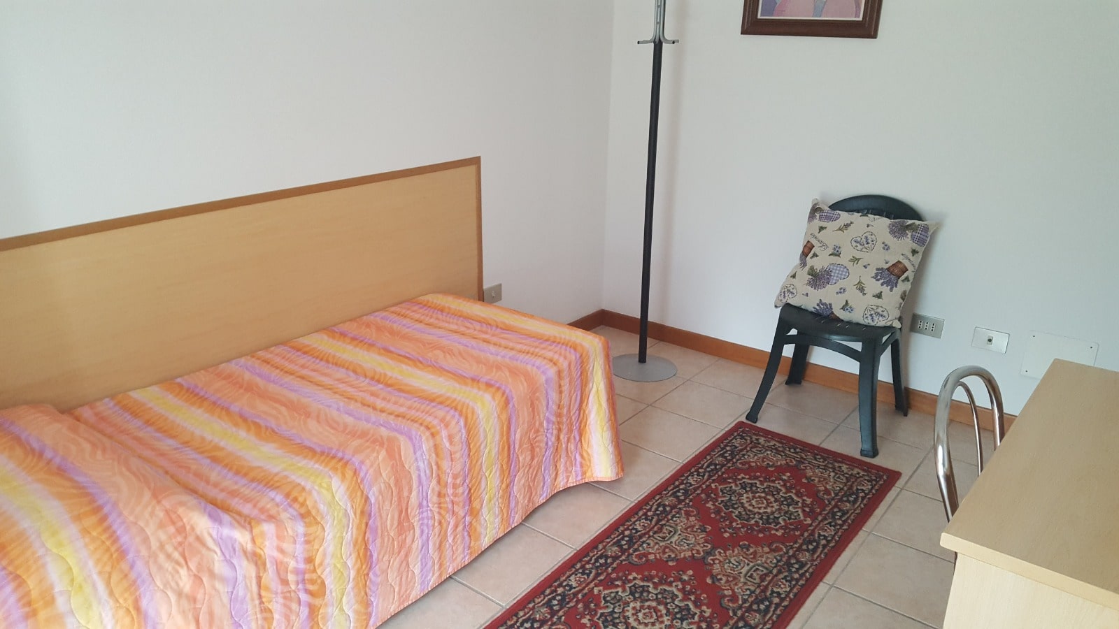 Camera singola letto 2